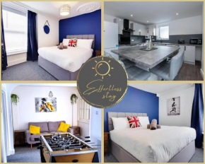 The Loft -Contractors, Professionals, Leisure Guests Parking, WiFi, BH1, Sleeps up to 8,